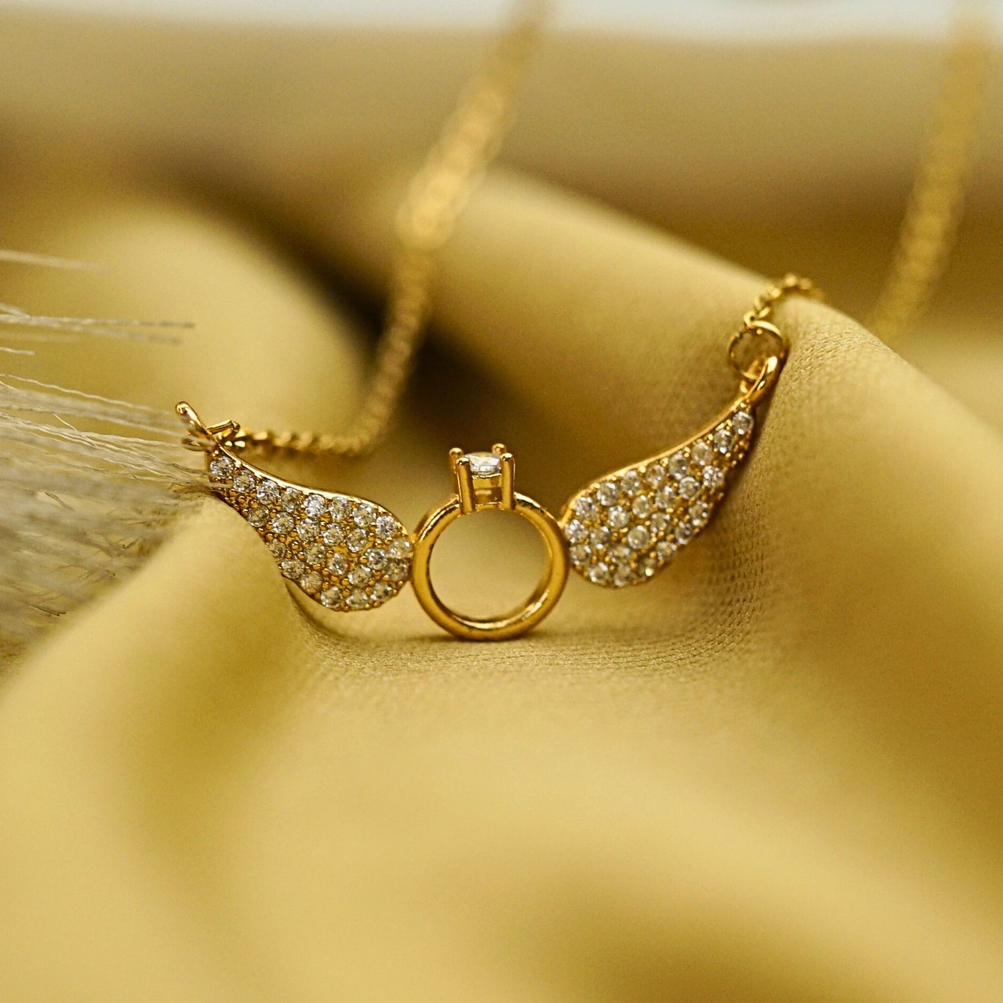Angle Wings Pendant With Earrings