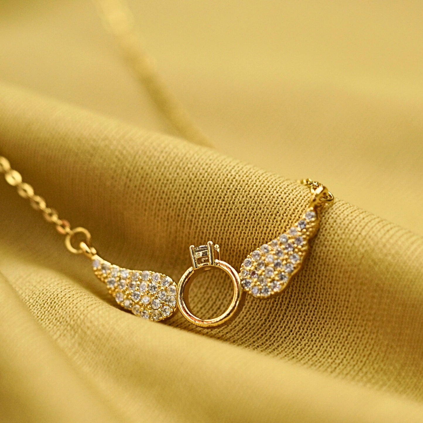 Angle Wings Pendant With Earrings