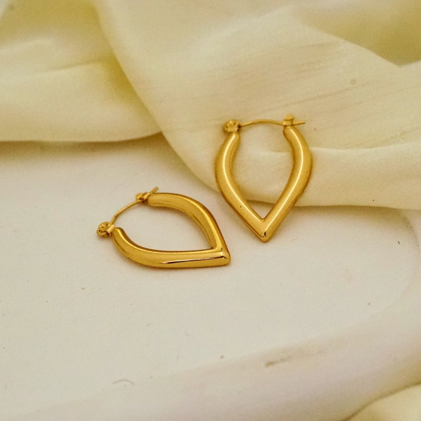 Oval Shape Earrings