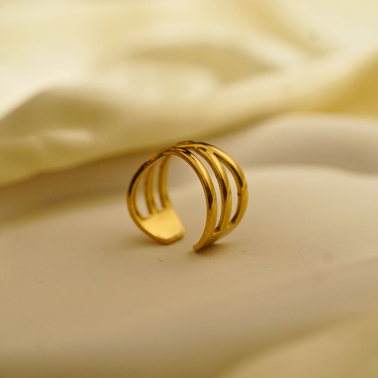 Fallon Coil Ring Adjustabel