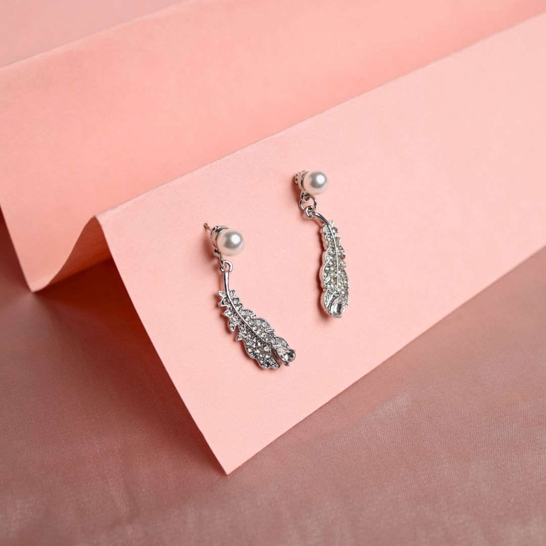 Feather Pearl Earrings